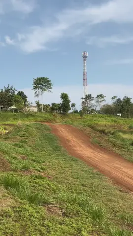 #mkafinov235 #putrajayaracingart 