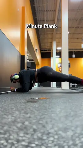 Surpassed my goal of a minute!! @Dominatingbodies have a challenge going! So tomorrow I’m shooting for 1:25 😅😅 #plankchallenge #plussizegymgirl #tulsa #blackgirlgymtok 