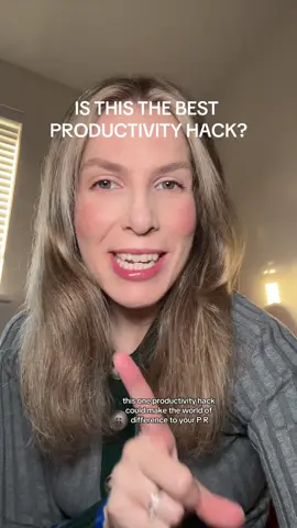 Could this be the best productivity hack for running a business? Authors, I would love to hear if you use time batching and what do you do to make it stick? #productivitytips #timebatching #authorhacks #authortips #authoradvice #bookmarketing #bookmarketingtips #authortok #writertok 
