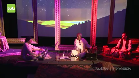A beautiful ghazal performed by the respected and beloved artist, Ustad Naeem Nazari, at Trivision Studio. Watch this remarkable song now on Tuti’s YouTube channel. من جان خرابات ام جانان خرابات ام غزل زیبای که توسط هنرمند معزز و غزلسرای محبوب کشور استاد نعیم نظری در ستدیوی ترایویژن اجرا شده است. این آهنگ دلنواز را از یوتیوب طوطی تماشا کنید.
