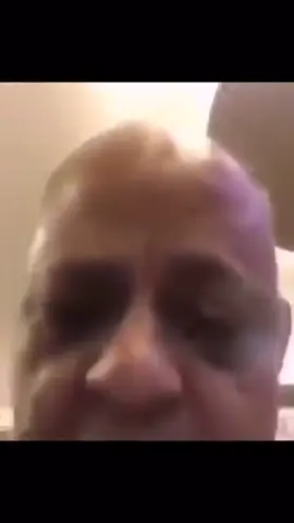 ارسلها لمدير القروب 😂