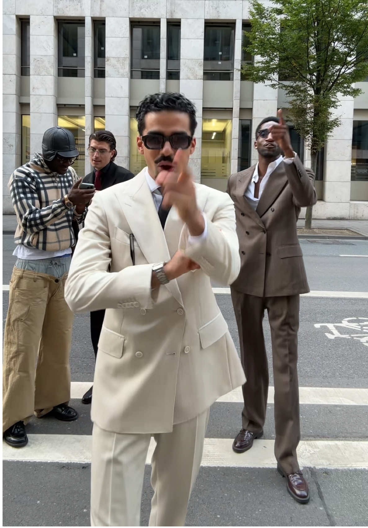 Confidence level: Denzel in that scene                                                          @Pierre Laurent @Joel @ATUM 