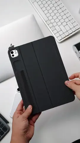Here comes the brand new ipad pro m5 sliver 11inch, with esr shift keyboad case! #esrtech #unboxing #ipadprom5 #ipadkeyboardcase #esrkeyboardcase #fypシ゚viral 