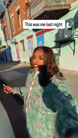 This how I was #lastnight #beatitup #lesbians #lesbiansoftiktok #tenom 