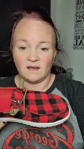 ##tiktokshopcreatorpicks #tiktokshopblackfriday #heydudeshoes #plaid #womensshoes 