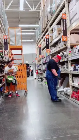 Supermarket Prank😂😂😂#fyp #prank #usa #foryou #funny 