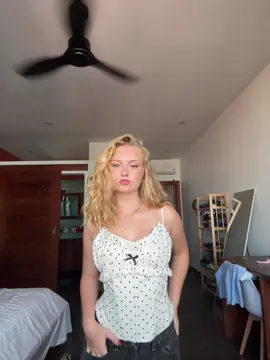 jumpscare pour le coup de soleil #cambodia 