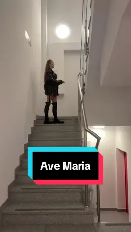 How many neighbors do you think thought it was their final hour while I was singing? 😅 #avemaria #siren 