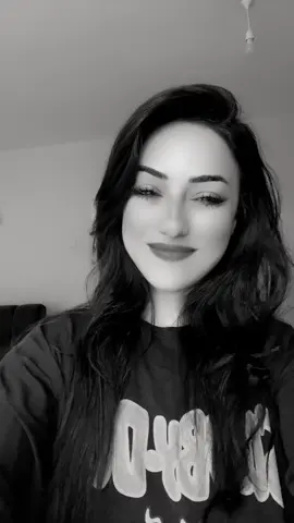 İsime özel sözler için Dm 🫡👈🏻