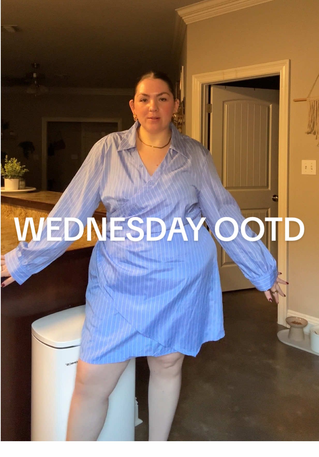 It’s Wednesday my dudes!! #wednesday #OOTD #officeoutfit #whatiworetowork 