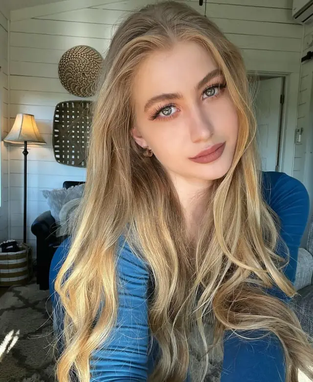 #swtizarland🇨🇭 #rachelbealine🇨🇭 #viralmyvideo #travellifestyle #Repost 