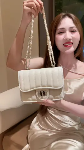 Trả lời @ly chuẩn túi xách quốc dân #emanhhoply #tuixachxinh #tuixachre #tuixachnu 