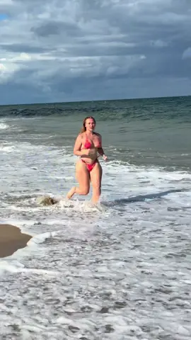 Beach vibes 