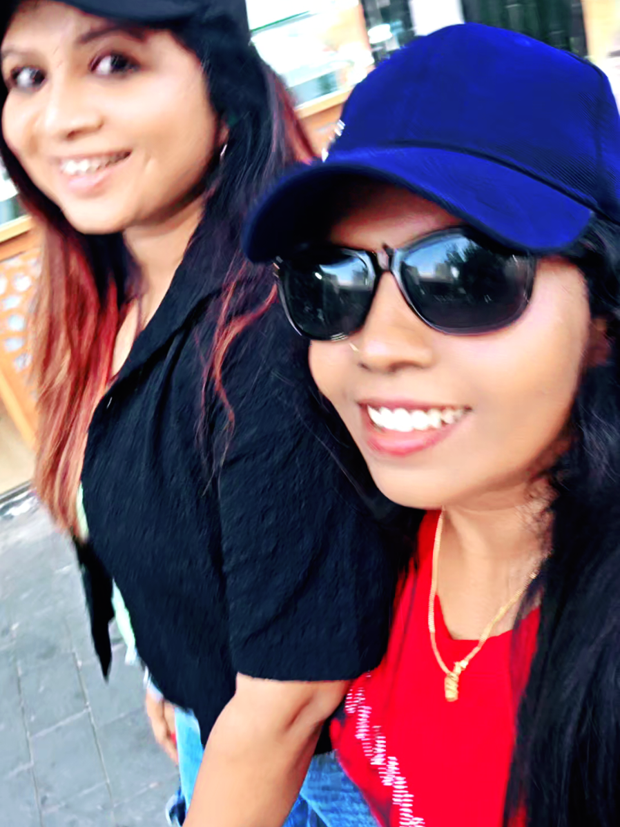 ഒത്തിരി നാളു കൂടി ബീനയെ കണ്ടുമുട്ടിയപ്പോൾ.. ❤️🥰🤗#fypシ゚viral #fypシ #Love #smilekiller 