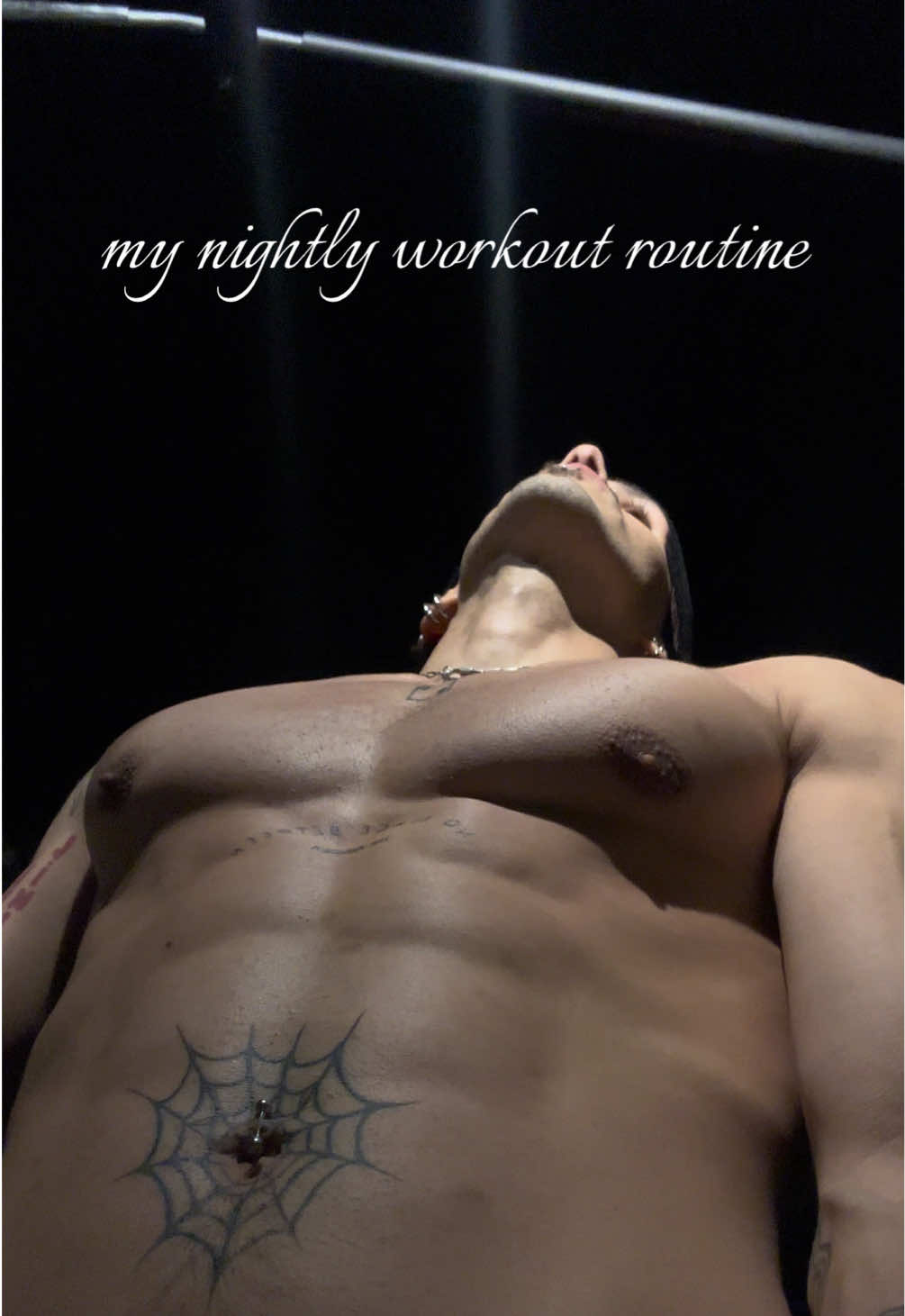 100 pull ups (50x wide grip + 50x close grip) 100 dips core crunches between sets (15-20 seconds)  #calisthenics 