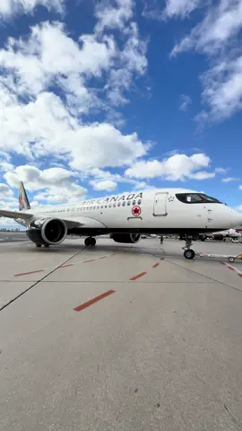 PUSH BACK✈️ YYZ @Air Canada @Toronto Pearson  #aviationtiktok #aviationdaily #aviationlovers #aviationphotography #aviation 