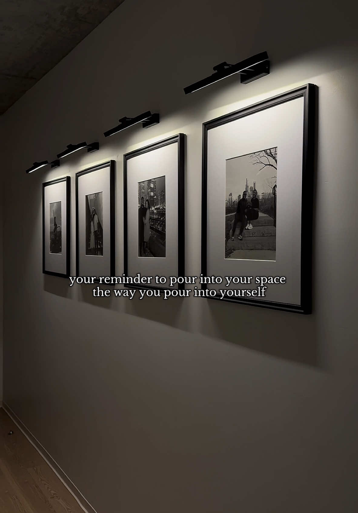 As we go into the colder months, its so important to make home a happy place to be. Make it yours!❤️ #homedecor #homedecorideas #gallerywall #gallerywalldecor #apartmentdecor #decorinspo 