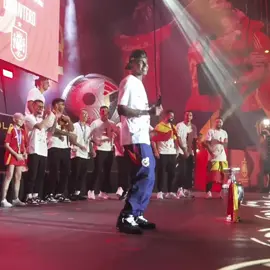 Sola Contigo 💀|| #lamineyamal #barcelona #dancer #baile #foryoupage 