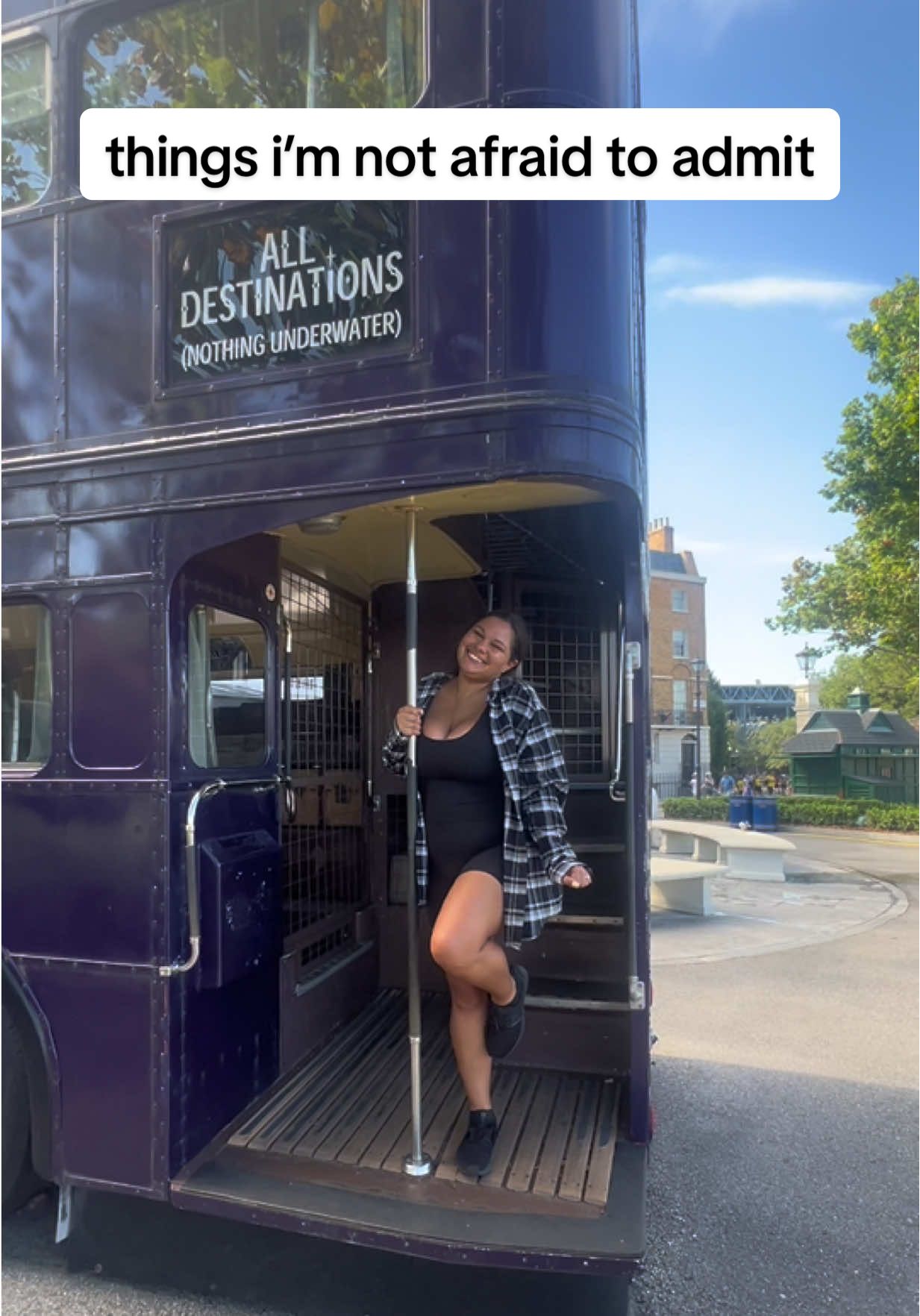 my most vulnerable post to date. overall i would say im a pretty confident person, but social media culture can really get to me sometimes 😩 i will keep trying no matter what though, becasue i owe it to myself to try to make my dreams come true 💫 