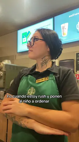 Apúrese que tengo 10 bebidas pendientes y 50 alimentos #fyp #humor #starbucks 