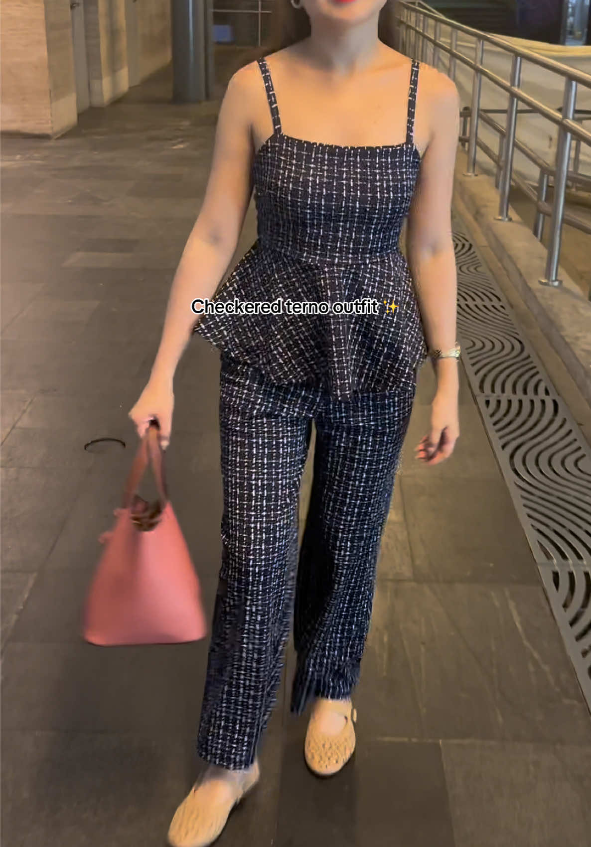 Love how cute this terno is. ☺️✨ #checkered #checkeredoutfit #OOTD #ternocoordinates #terno 