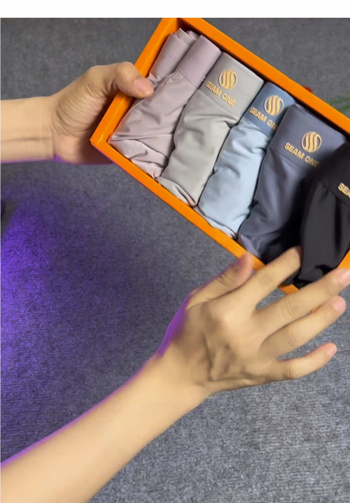 Anh nào thích mặc quần ép nhiệt không đường may thì mẫu này đang hót của năm nay nè #quanboxer #quansipnam #sipduinam #xuhuong #viral  @PHƯƠNG TẠP HOÁ  @PHƯƠNG TẠP HOÁ  @PHƯƠNG TẠP HOÁ 