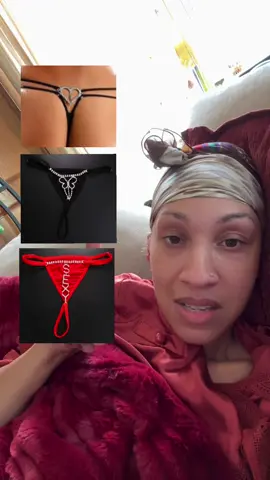 “Historically Accurate” low rise jeans and their accompanying accessories… #lowrisejeans #historicallyaccurate #y2k #millennialstyletips #lowrise 