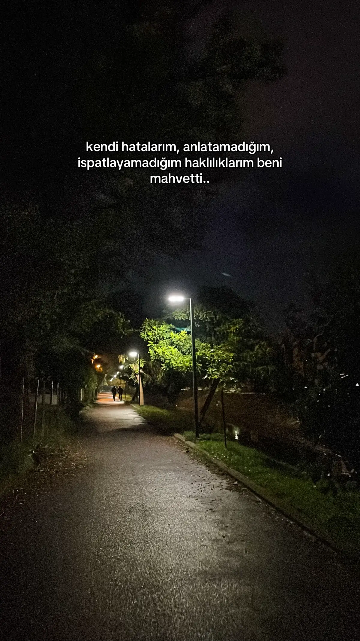 söylenecek söz çok da dinleyen yok.