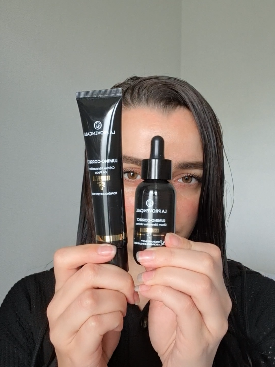 en partenariat avec La Provençale La Provençale lance une nouvelle gamme de soins visage composée du sérum rénovateur de peau et la crème Lumino Correct spécialement formulés pour : Booster le renouvellement cellulaire pour corriger efficacement tâches et marques 🧴 Booster l’exfoliation de la peau 🫧 Booster l’éclat de la peau ✨ @laprovencale_fr #luminoccorect #skincare @La Provençale 