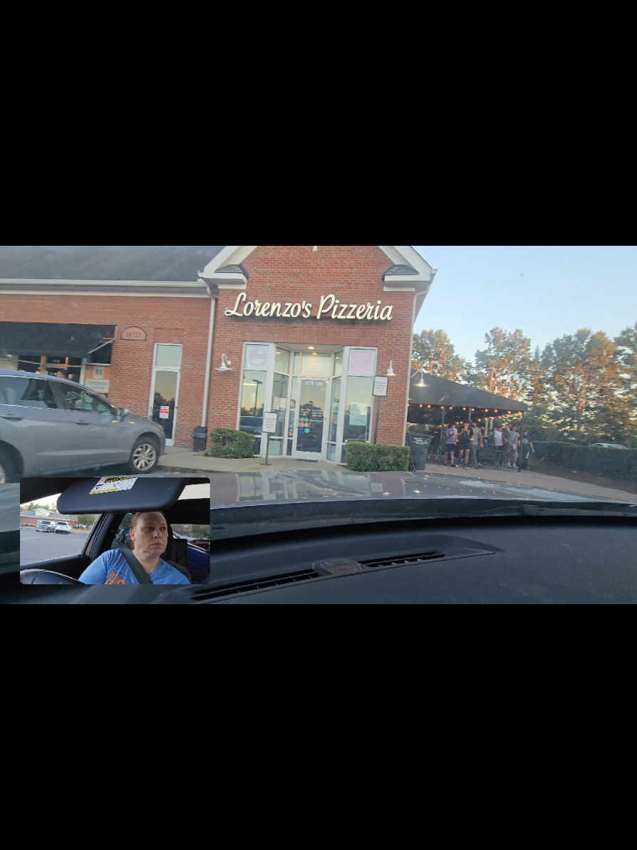 #shaunanagins  #mycrazydayvlog  #runerrandswithme  #manicmondays💕  #lorenzospizza 