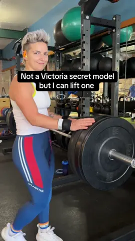 A lesbian staple #wlw #masc #lesbian 