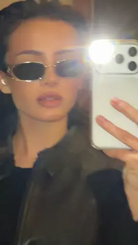 главный герой в сериале о вампирах 