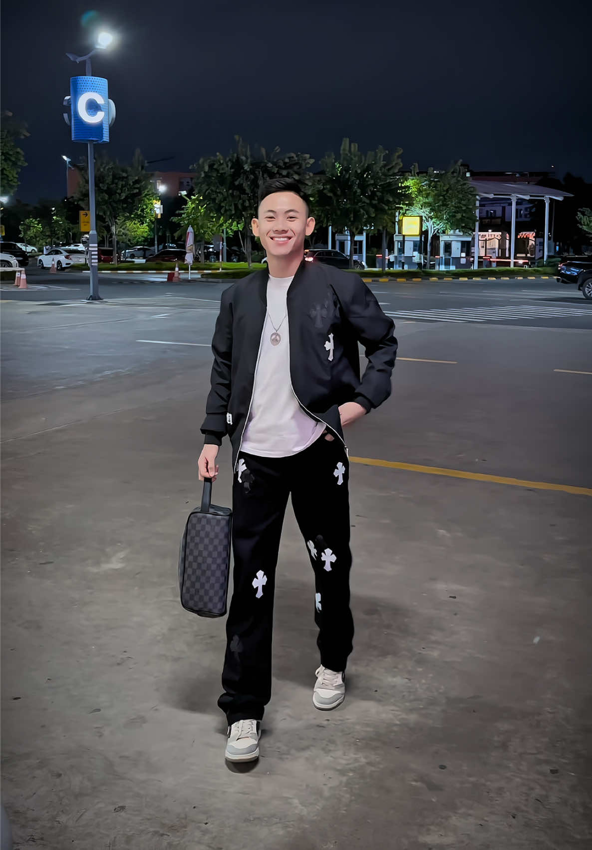 Con đường ta tự chọn có gì là khó khăn đâu.. #tiktok #thoitrangnam #xuhuong #boypho #muataitiktok 