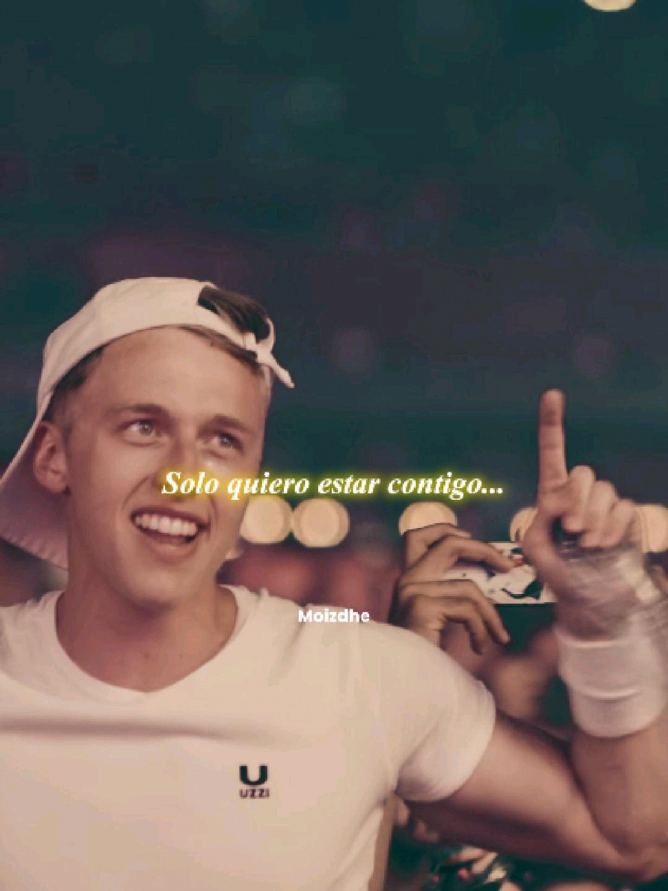 @DimitriVegasLikeMike We abre Legend ❤️ “We Are Legend” no solo celebra el poder de la música, sino también el de las personas que sueñan, que se levantan y siguen brillando. La voz de Abigail Breslin le da un toque casi celestial: habla de unirnos como uno solo, de trascender los límites y dejar huella en el tiempo. #electronicmusic #edm #music 