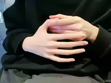 تره مو بس البنات ينجذبن 😉 حتى الولد من يشوف الهيبة ينصدم 😎🔥 أنا مو تقليد… أنا غير 💥 واللي يعرف قيمتي… مستحيل ينساني ✨ #الهيبة #ستايل #كفر #fyp #viral   @يوسف المهيّب 🇮🇶👑 