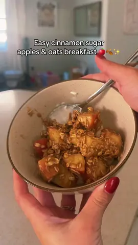 Such an easy, yummy snack to make! In search of all the good pregnancy snacks 😂  Apples, coconut oil, sugar, cinnamon, oats and milk in a pan over a yogurt of your choice! 🥰  Credits to @Cass Spinelli 🫶✨  #fallsnacks #pregnancycraving #breakfastinspo #yummyfood #healthy 
