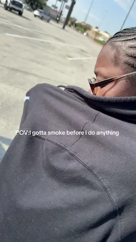 We all got that one friend @Audriana Moore 