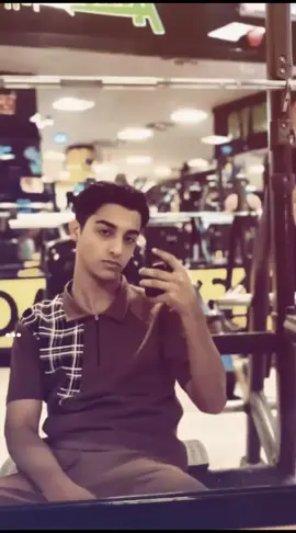 شلونكم 😂💗