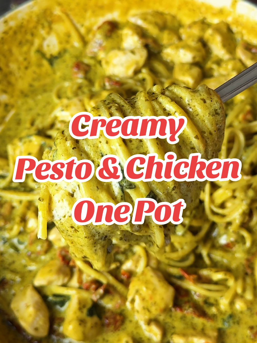 One Pot Creamy Pesto Chicken Pasta😍 This high protein pasta recipe is perfect if you need to reach your macros but still want to eat something generous and yummy! 🤤 Creamy and so tasty, these pesto chicken pasta will get you addicted! 🥵 And the best part is, it's a one pan so it's very easy to make! ✨ Ingredients: Chicken breast Butter Garlic Penne pasta  Chicken broth Milk Cream cheese  Basil pesto  Parmesan Pepper Red pepper Fresh spinach  Sun-dried tomatoes The full recipe is in our Ultimate One Pot Cookbook, link in bio 📝 We really hope you like it! Jo and Bart❤️ #pasta #pesto #chicken #delicious #food 