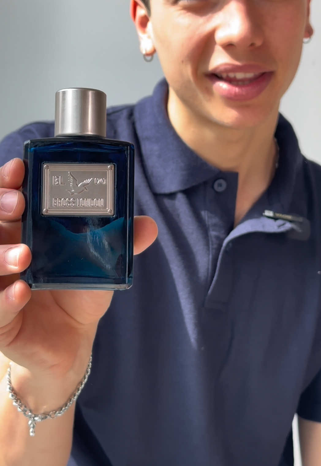 Bross London BLUE es parte de @Fragancias Cannon  #perfume #viral #perfumetiktok #man 