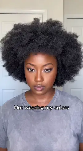 Wearing your palette means INSTANT GLOW UP. #colorpalette #personalcolor #coloranalysis #personalcoloranalysis #fashion #OOTD 