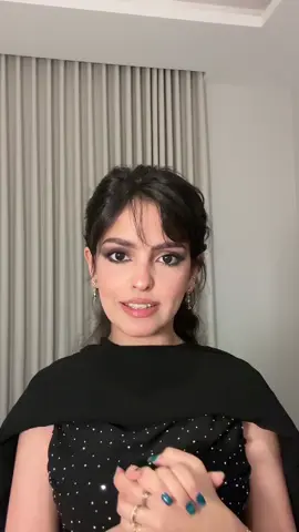 🖤🖤@rabanne  a d #milliongoldforherparfum 