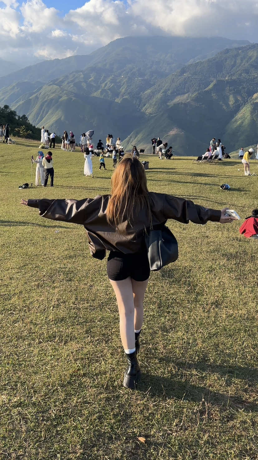 Không xoá người để biết nơi này đẹp như the naoo 📍🏔️ #taxua #thaonguyen #foryou #xh 