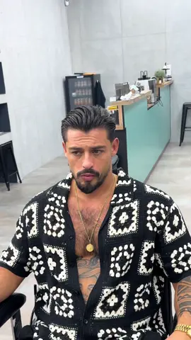 Italian hair cut 2025🇮🇹✂️🚀#italianmen #fyp #fyfyfyfy #foryouu #haircut @ICON3MANNHEIM ♠️ 