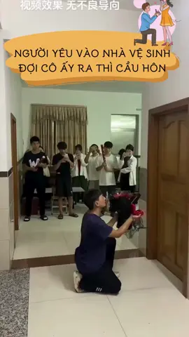 không gì có thể ngăn cản được tình yêu, kể cả...mùi nhà vệ sinh 😂#haihuocvuinhon #giaitri #xuhuong #cuoibebung 