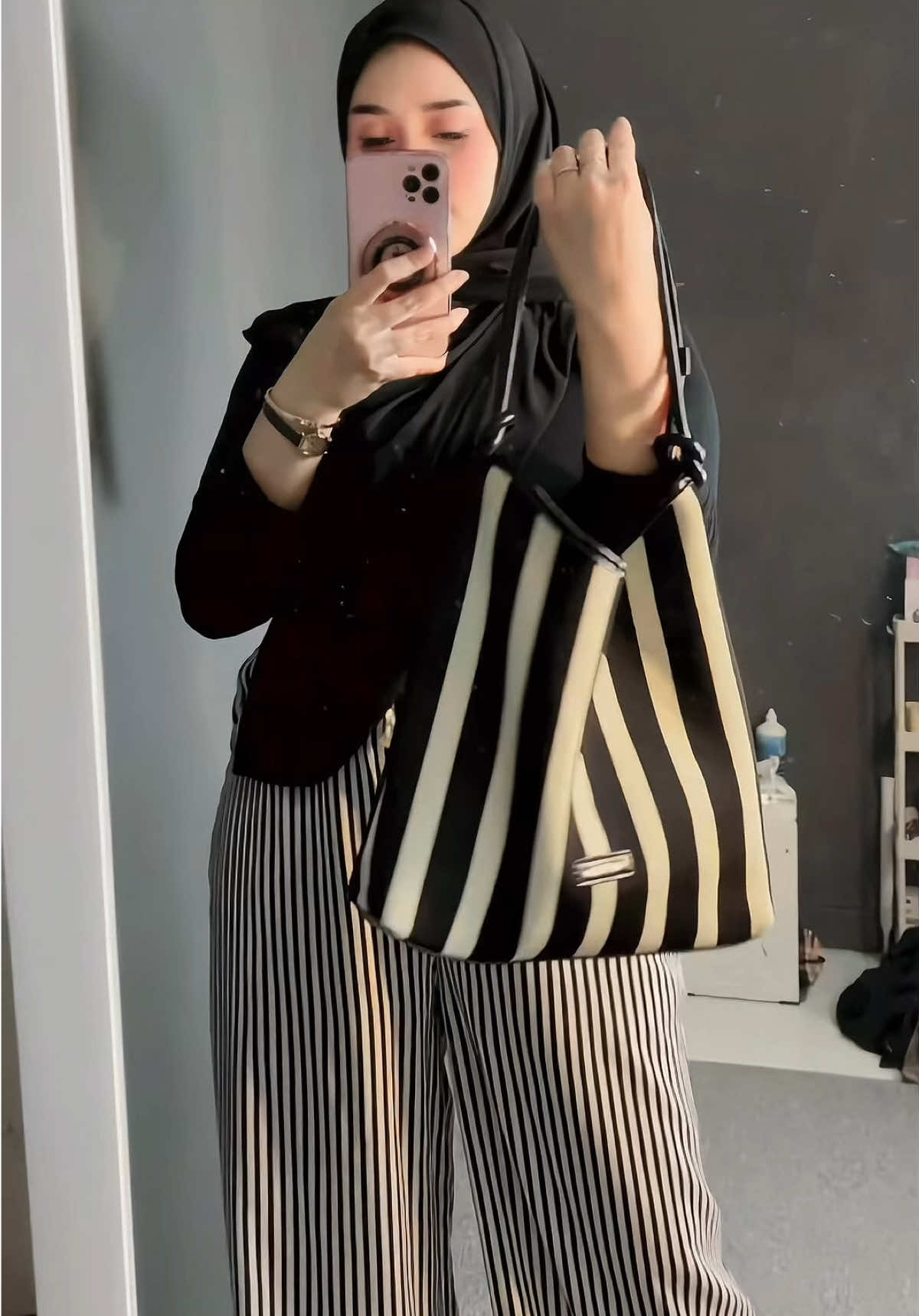 Tas dari mossdom secakep ini #fyp #tas #taswanita #tascantik #taslucu 