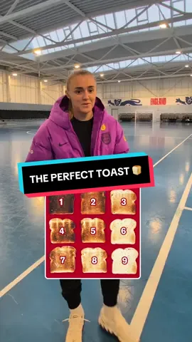 What is the perfect shade of toast? 🥵 #england #Lionesses 