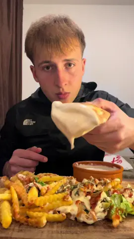 DELICIOUS CHICKEN BURRITO WITH LOADED FRIES 🍟 #eatwithme #mukbangvideo #mukbangeatingshow 