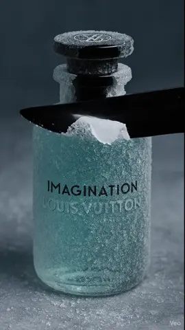 Is This Satisfying or Satisfying..?🤤#parfum #viral #asmr #satisfyingvideos #cut 