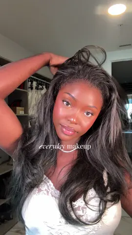 every day make up for when I want to look like I have make up on …. because there is a difference between this and a no make up make up look🤍